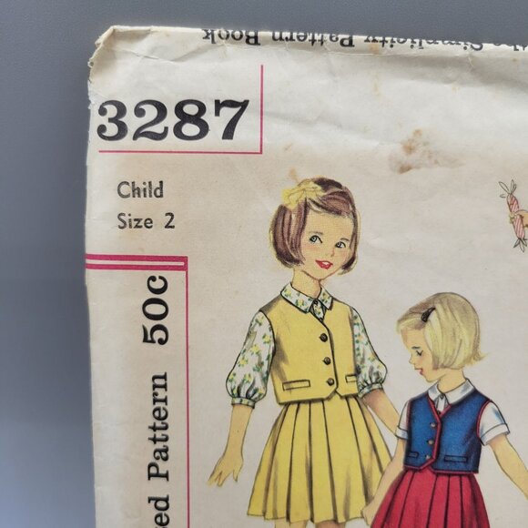 Simplicity Child Size 2 Skirt Blouse and Vest Pattern Cut Complete #3287 - Picture 2 of 3